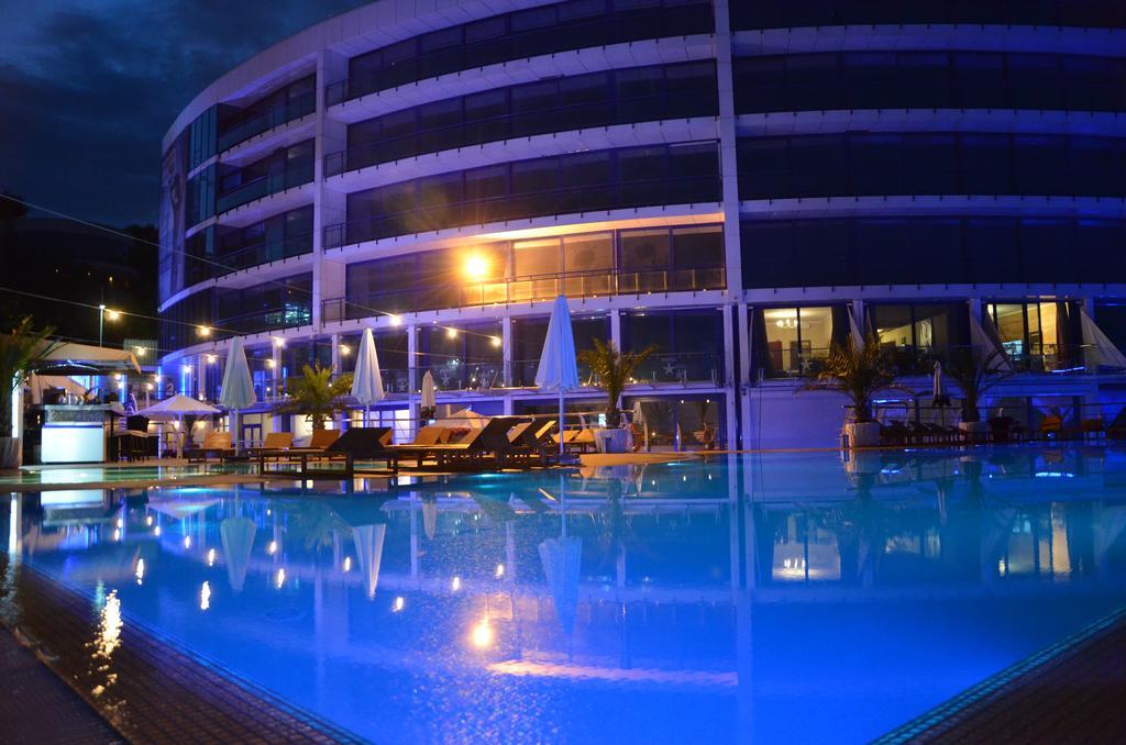 Maristella Marine Residence Odessa Exterior foto